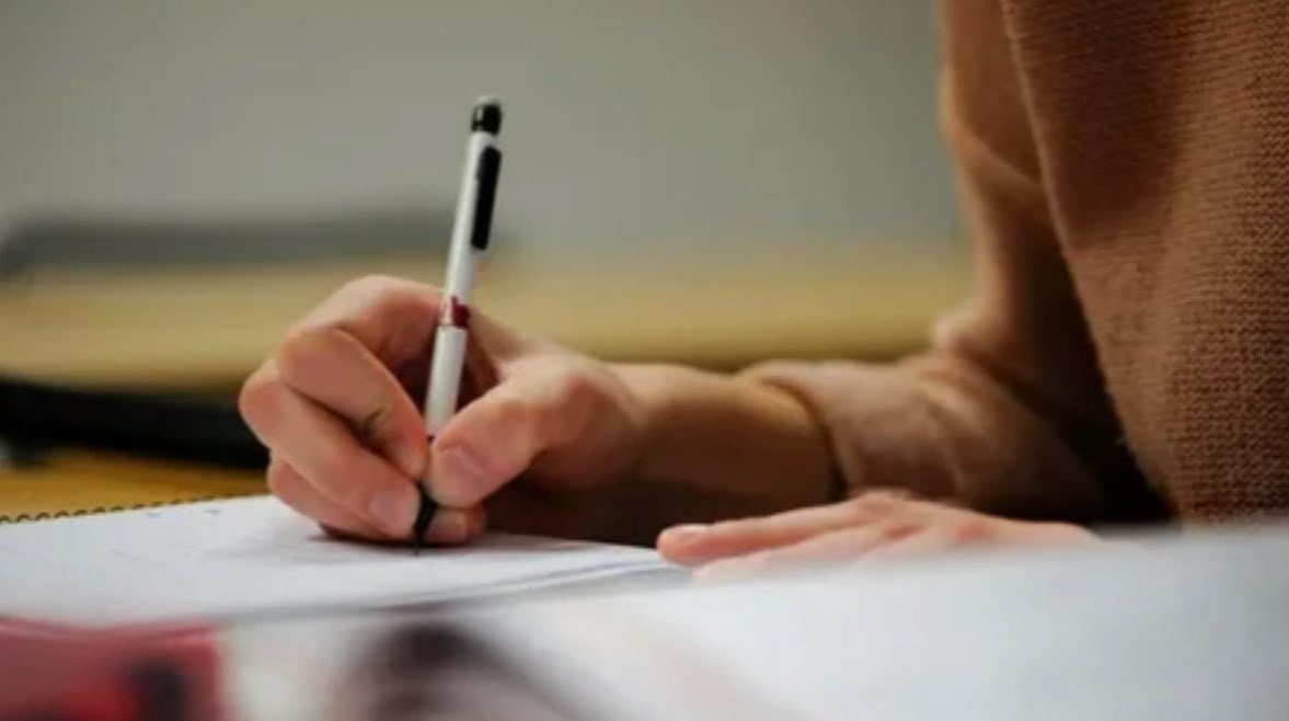 حلول تقييمات اللغة العربية للصف السادس الابتدائي 2026