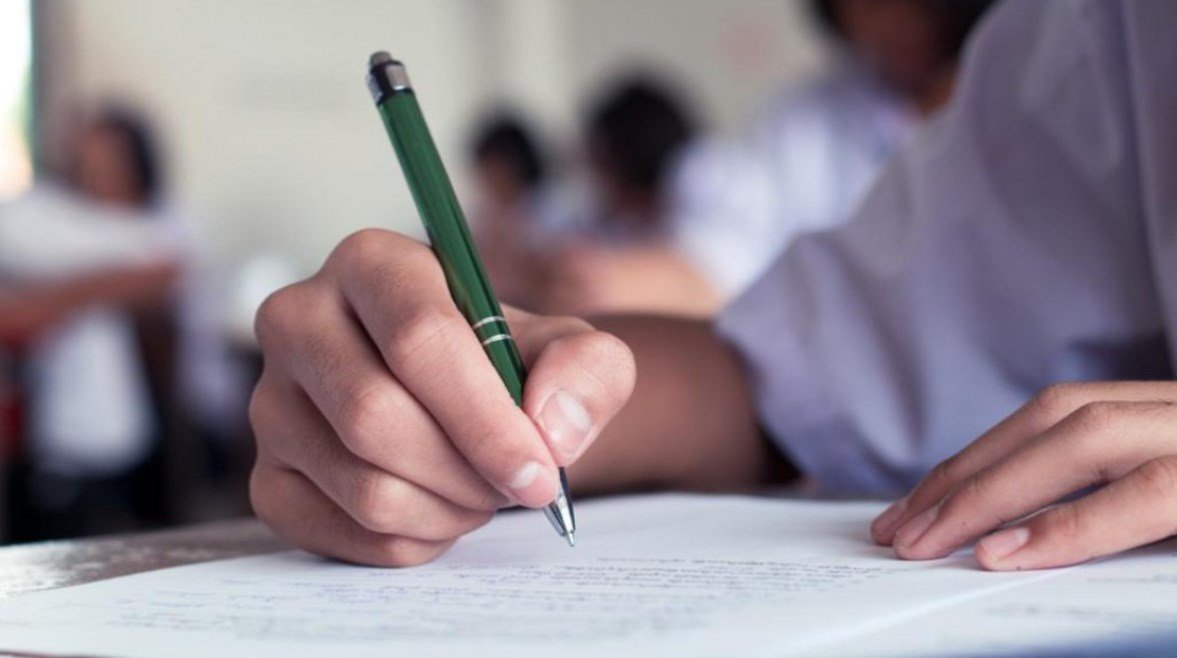تقييم اللغة العربية للصف الثاني الإعدادي 2026-2027