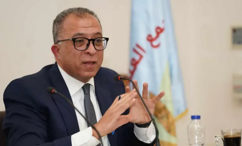 أشرف العربي رئيس معهد التخطيط القومي خلال المؤتمر الدولي حول سوق العمل والتنمية المستدامة