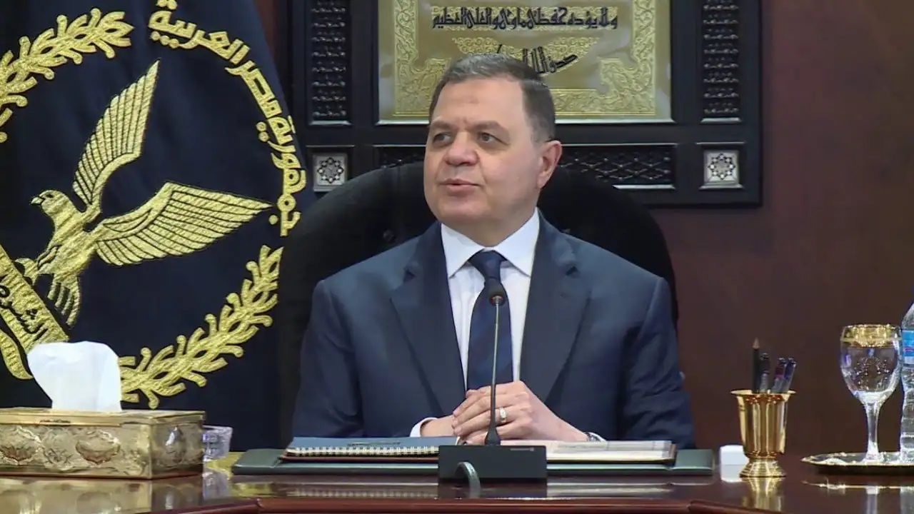 سحب رخصة سيارة ملاكي بسبب تحميل ركاب مقابل أجر في جنوب سيناء سحب رخصة سيارة ملاكي بسبب تحميل ركاب مقابل أجر في جنوب سيناء