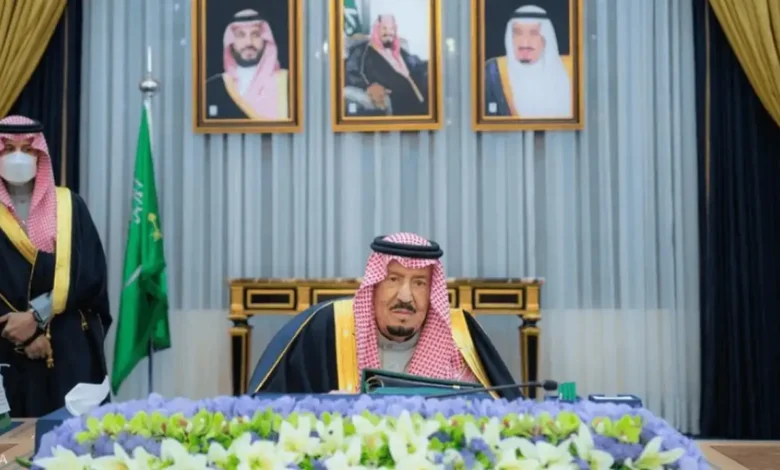 مجلس الوزراء السعودي يشيد بإطلاق أولى سيارات شركة سير